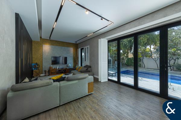 5 Beds | Upgraded C3 | Vacant | Top Location